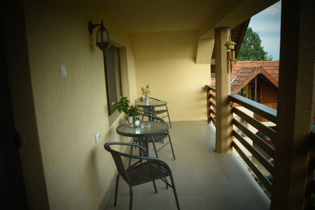 Casa Smeilor Хорезу Экстерьер фото